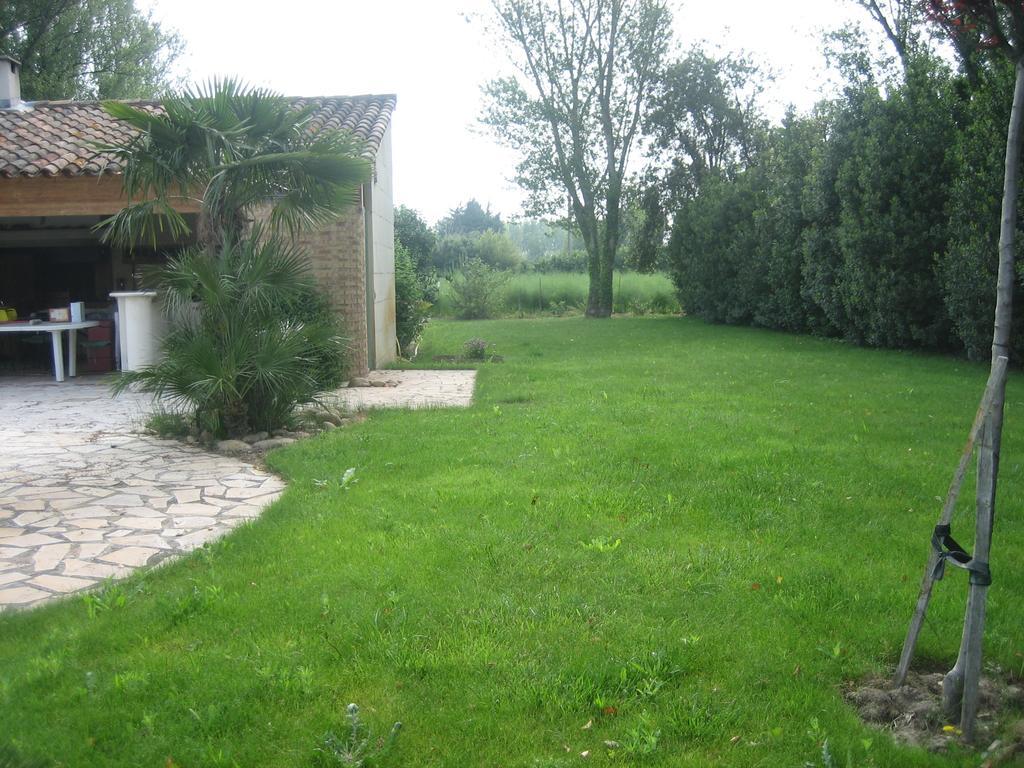 Mas Allard Tarascon Exterior foto